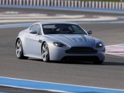 Aston martin v12 vantage rs concept track