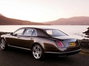 Bentley mulsanne rear angle