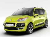Citroen c3 picasso front angle