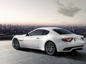 Maserati gran turismo s automatic rear angle
