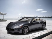 Maserati grancabrio front angle