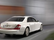 maybach 57 s speed